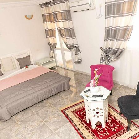 Residence Les Camelias Tabarka Bagian luar foto