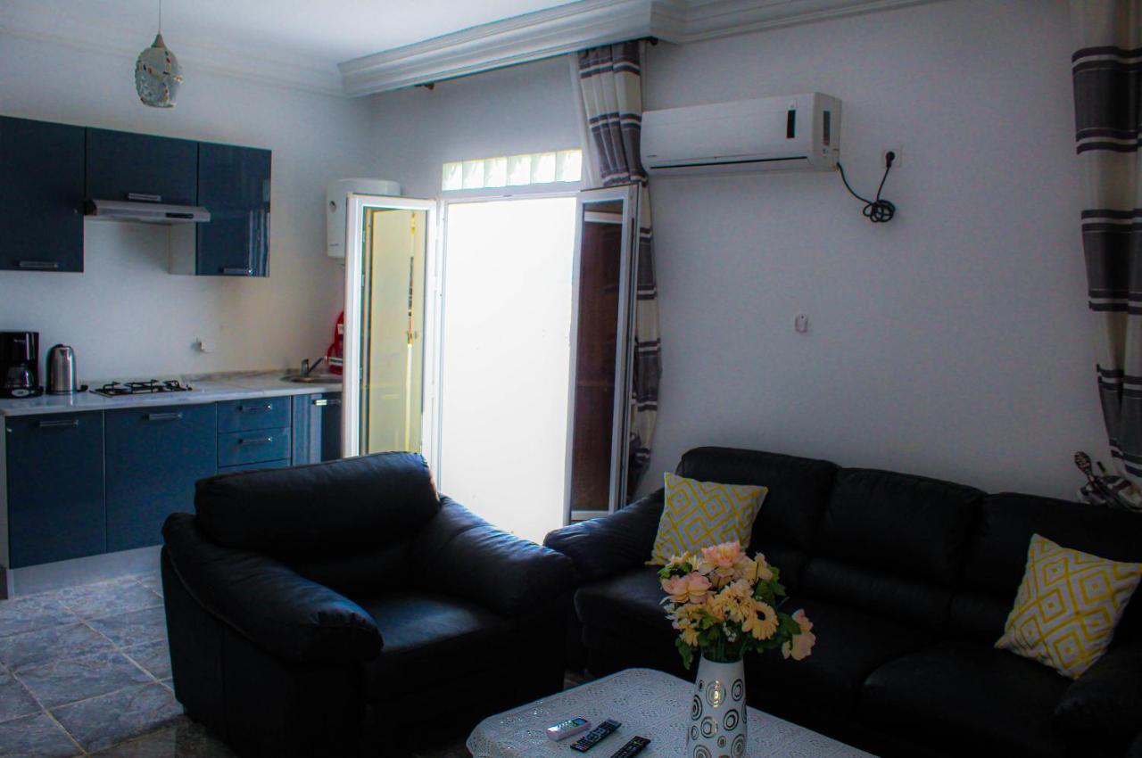 Residence Les Camelias Tabarka Bagian luar foto