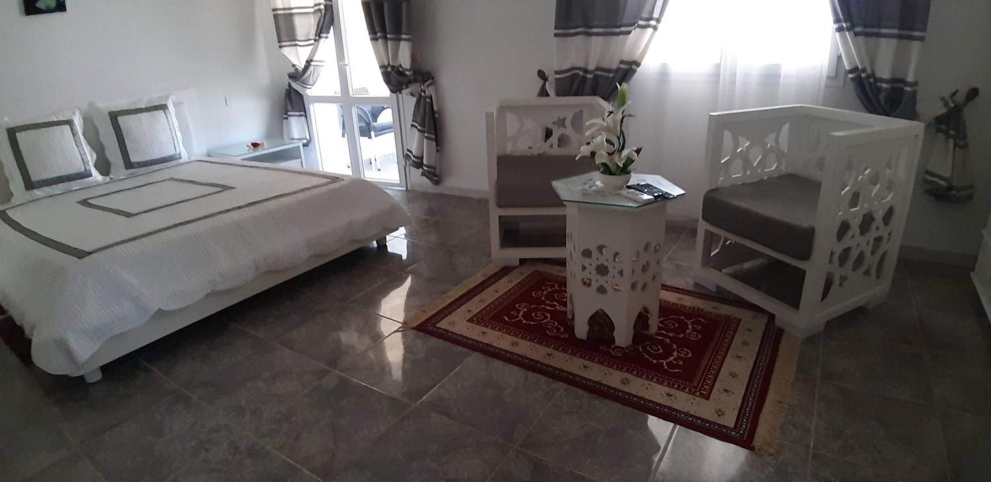 Residence Les Camelias Tabarka Bagian luar foto